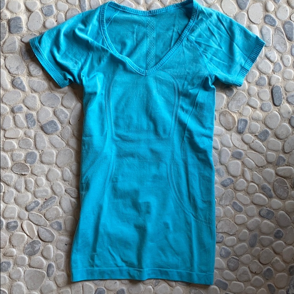 Lululemon run top size 4